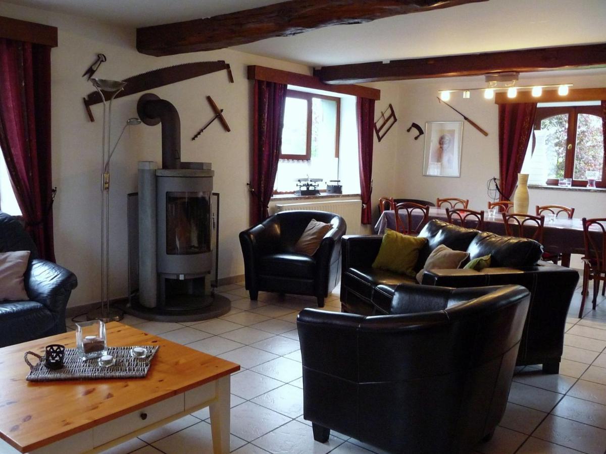 Spacious Holiday Home In Humain With Garden Marche-en-Famenne Buitenkant foto
